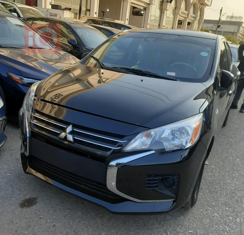 Mitsubishi Mirage G4